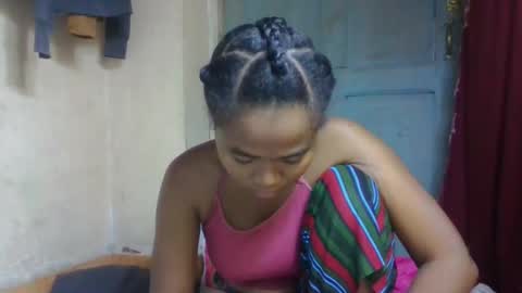 Snapshot of nilahmarie chatting on 04.30.26 nilah online show from 04.30.26