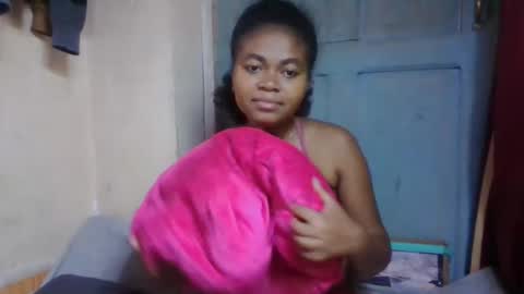 Snapshot of nilahmarie chatting on 05.11.26 nilah online show from 05.11.26