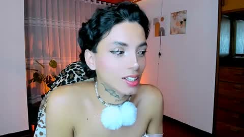 Snapshot of nilam217 chatting on 05.27.26 Nilam online show from 05.27.26