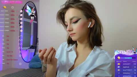 Snapshot of nillie_kelly chatting on 12.12.24 Nillie online show from 12.12.24