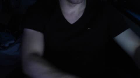 Snapshot of nillis chatting on 12.13.24 nillis online show from 12.13.24