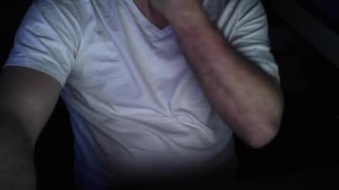 Snapshot of nillis chatting on 01.06.25 nillis online show from 01.06.25