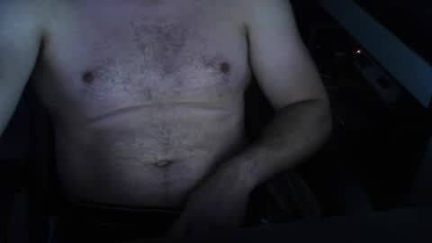 Snapshot of nillis chatting on 10.07.25 nillis online show from 10.07.25