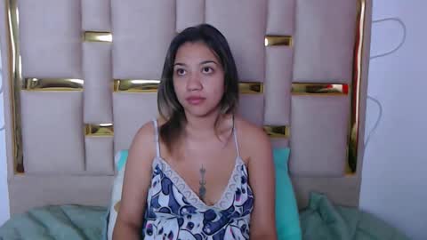 Snapshot of nina_carther chatting on 10.25.25 Nina Carther online show from 10.25.25