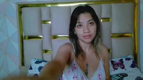 Nina Carther online show from 12.17.25