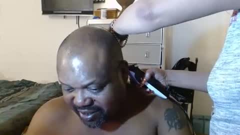 Nina Fame online show from 11.16.25