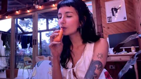 Nina.  online show from 03.27.26