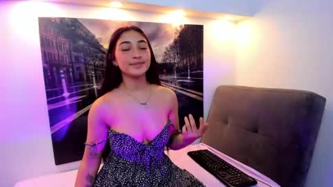 Snapshot of nina_mars_ chatting on 05.28.26 Nina online show from 05.28.26