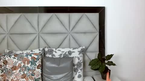  Nina  online show from 12.20.24