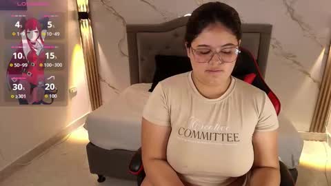 Snapshot of nina_rouge7 chatting on 10.08.25  N I N A online show from 10.08.25