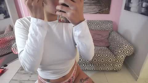 Nina online show from 09.12.25