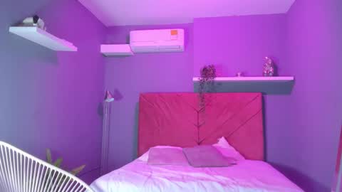 Nina online show from 02.27.26