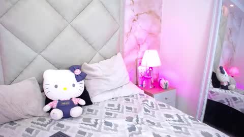 Nina Bravura online show from 01.16.26