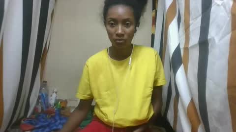 ninaeaa online show from 12.22.25