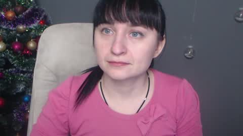 ninaflawlees online show from 12.21.25