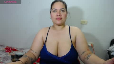 Snapshot of ninafuentes2x chatting on 07.28.26 NinaFuentes online show from 07.28.26