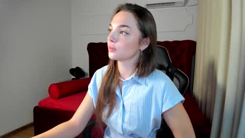 NinaLior online show from 10.22.25