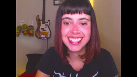 ninapellegrini17 online show from 10.15.25