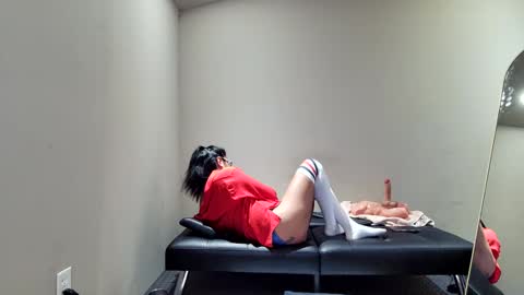 Ninaru online show from 05.04.26