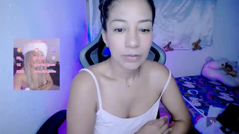 ninatinydoll1 online show from 01.18.26