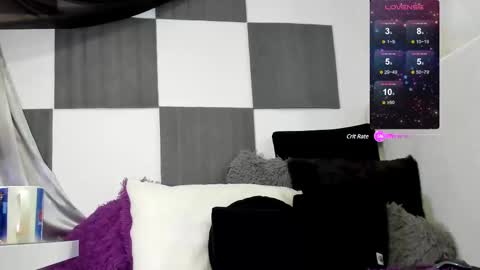 Nina online show from 03.11.25