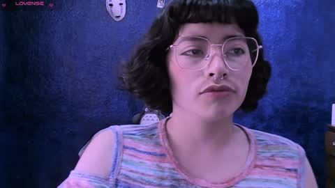 Snapshot of ninayellow chatting on 12.02.24 Nina online show from 12.02.24