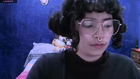 Snapshot of ninayellow chatting on 02.03.26 Nina online show from 02.03.26