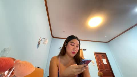 Snapshot of ninewladyboy chatting on 02.14.26 ninew online show from 02.14.26