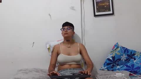 nini_smith online show from 04.20.26