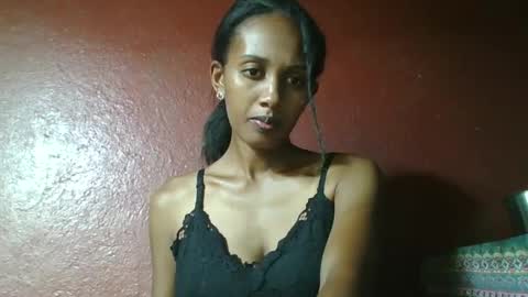 ninie246746 online show from 02.18.25