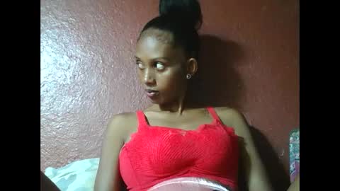 ninie246746 online show from 02.22.25