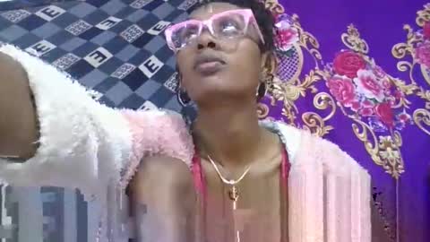 ninie246746 online show from 04.13.26