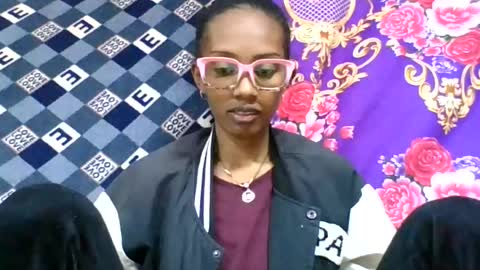 Snapshot of ninie246746 chatting on 07.15.26 ninie246746 online show from 07.15.26