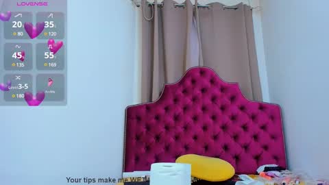 Snapshot of ninna_dee chatting on 01.07.25 nina dee online show from 01.07.25