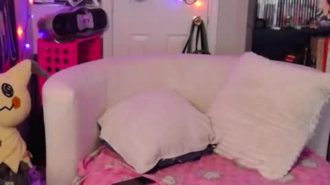 kiwi online show from 11.27.25