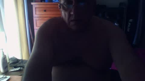 Dennis online show from 10.06.25