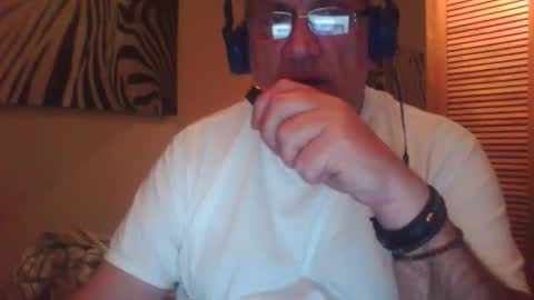 Snapshot of nionios67 chatting on 02.01.26 Dennis online show from 02.01.26