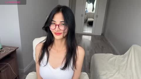 Snapshot of niufrommacau chatting on 06.17.26 Niu online show from 06.17.26