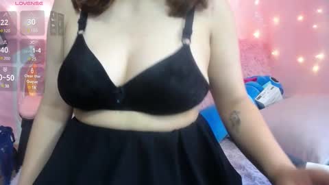 Niuk online show from 12.17.24