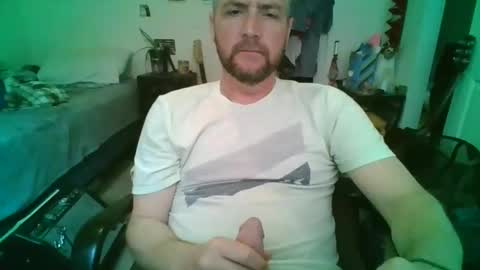 Snapshot of njoefats420 chatting on 05.17.26 njoefats420 online show from 05.17.26