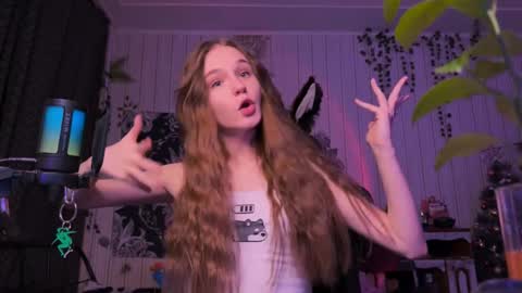 Tears Lora online show from 01.16.25