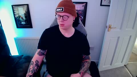 Snapshot of nlrb93 chatting on 01.11.25 BNate93 online show from 01.11.25