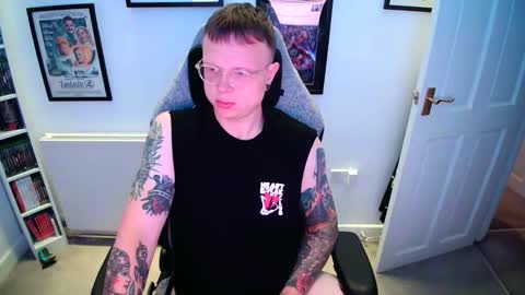 Snapshot of nlrb93 chatting on 09.15.25 BNate93 online show from 09.15.25