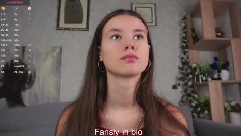 Snapshot of no_money_no_problem chatting on 11.10.25 Xany online show from 11.10.25