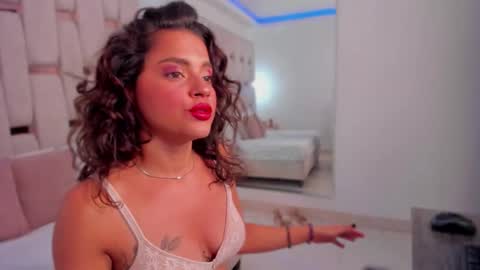 Noa online show from 11.19.25