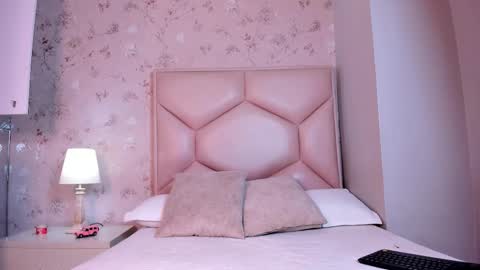   ambarsulliva  online show from 10.28.25