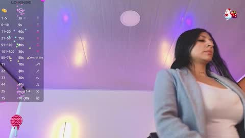 Snapshot of noa_megan chatting on 12.15.25 Gaby Megan Juliana online show from 12.15.25