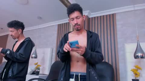 Snapshot of noaahtylor chatting on 06.11.26 Noah online show from 06.11.26