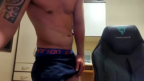 Snapshot of noablaze chatting on 02.10.26 Blaze online show from 02.10.26