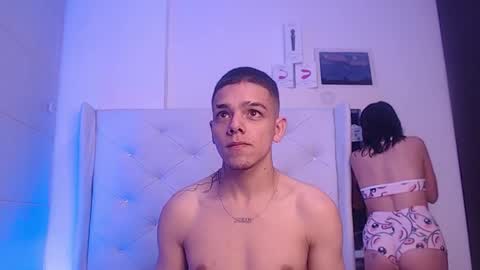 Snapshot of noah_and_kim69 chatting on 12.04.25 Zoe online show from 12.04.25